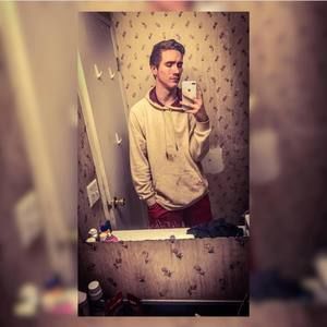 Meet your Posher, Coy